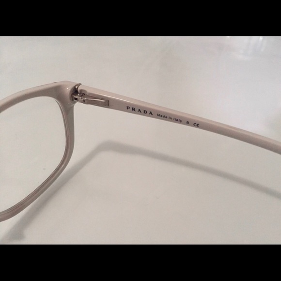 Prada glasses - Picture 5 of 6